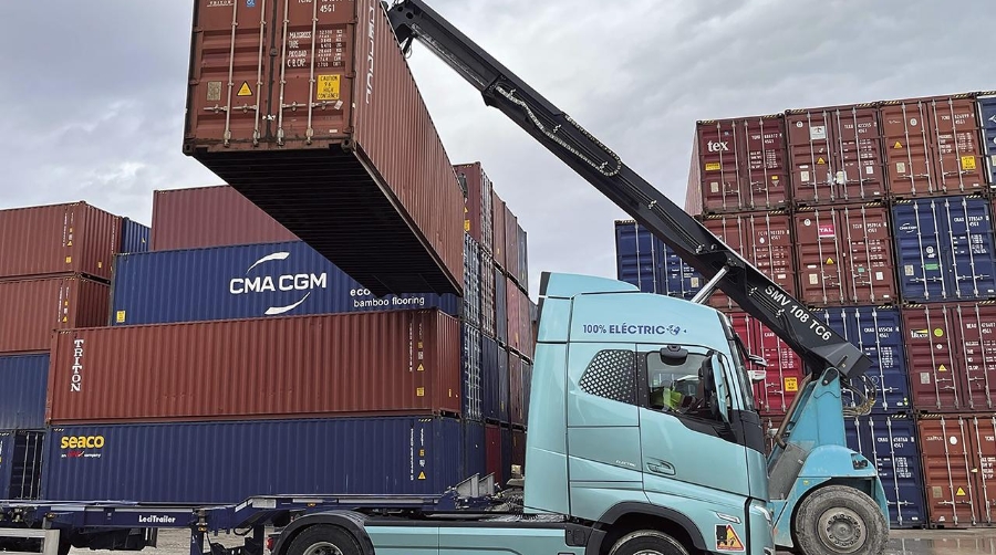 Las empresas que operan en Valenciaport continúan sumándose al compromiso “2030, Cero Emisiones” del puerto valenciano.