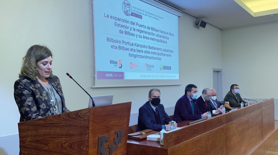 ACBE destaca la vital contribución del Puerto de Bilbao a la regeneración del área metropolitana