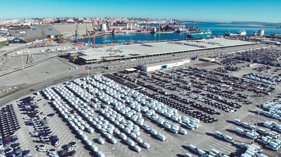 El tráfico del mes de noviembre en el puerto de Santander cerró con 640.736 toneladas, un 5,6% superior al registrado en el mismo mes de 2024.