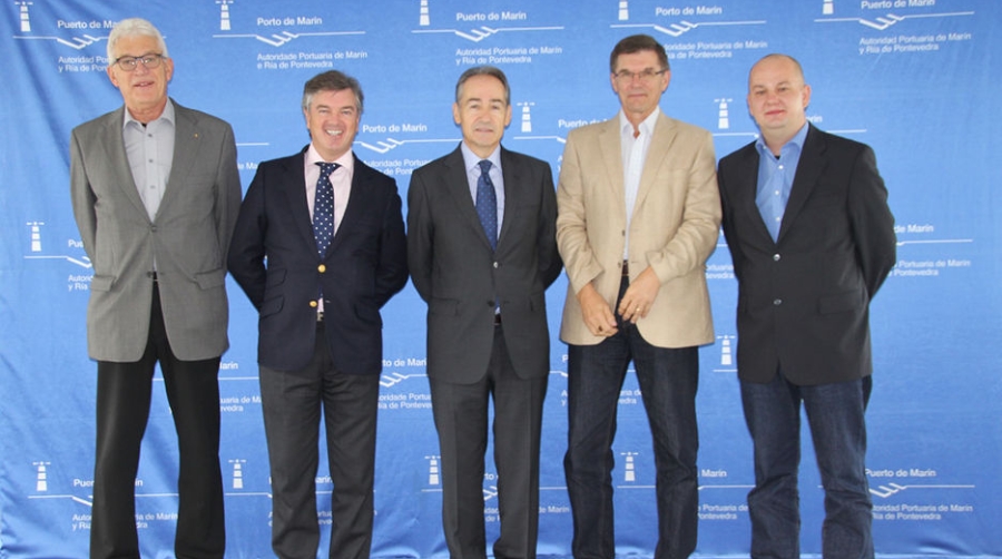 La AP de Mar&iacute;n y R&iacute;a de Pontevedra recibe a los representantes de las terminales cubiertas de Europa