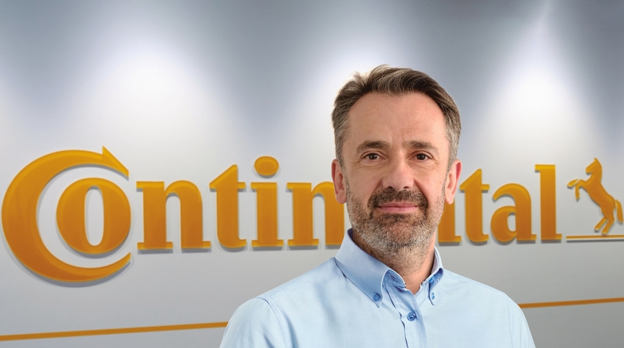 Continental innova con neumáticos inteligentes y servicios para una logística portuaria eficiente