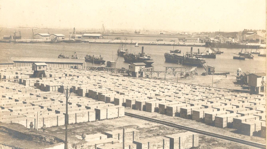 Puerto de Cádiz: 120 años de vocación logística