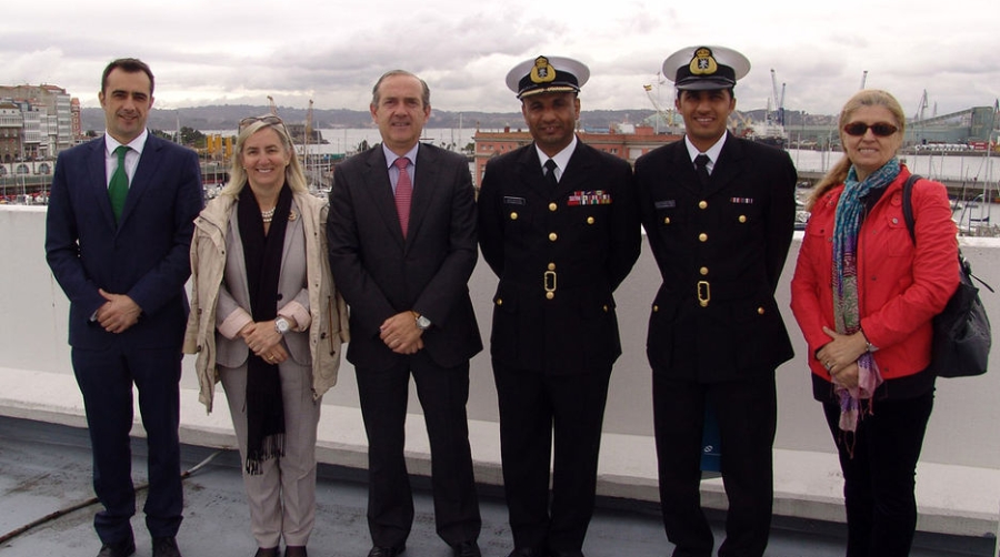 La AP de A Coru&ntilde;a recibe al capit&aacute;n del buque escuela de Om&aacute;n y a la c&oacute;nsul del Sultanato en Espa&ntilde;a