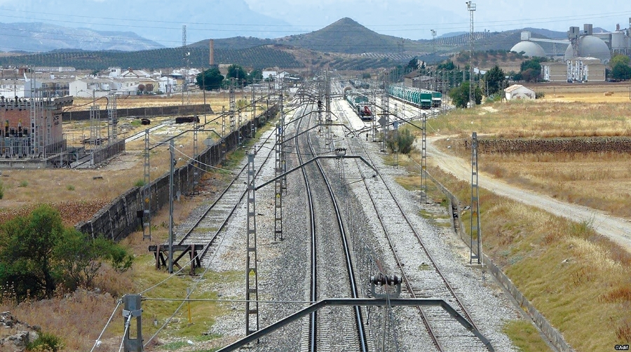 Adif licita nuevas obras de mejora en el tramo Bobadilla-Ronda