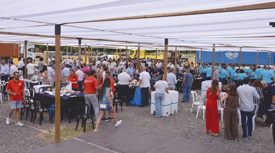 Tres entidades benéficas recibirán los perecederos de la aplazada Fiesta de la Comunidad Portuaria de la Bahía de Algeciras