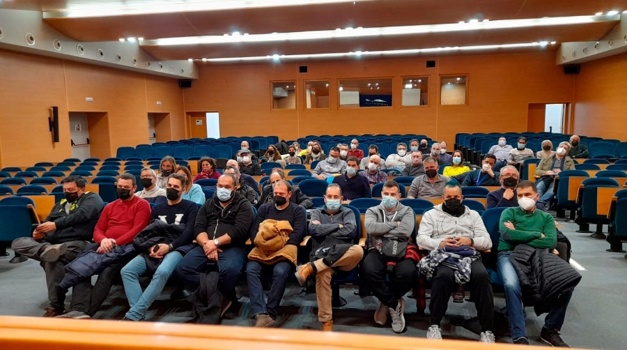 CCOO y UGT acuerdan un calendario de movilizaciones en el sector portuario valenciano