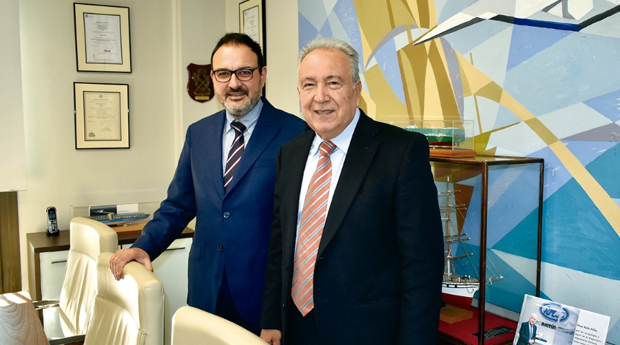 Jos&eacute; Manuel Gonz&aacute;lez, nuevo director nacional de OEA y Rafael Milla, presidente de Grupo Raminatrans.