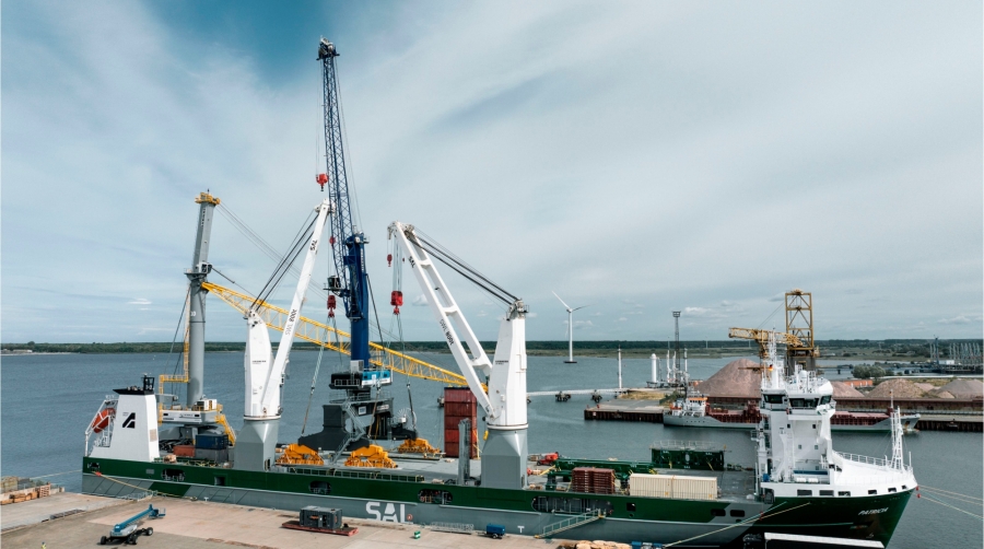 Marsa Maroc incorpora en Casablanca la primera grúa Liebherr LPS de África