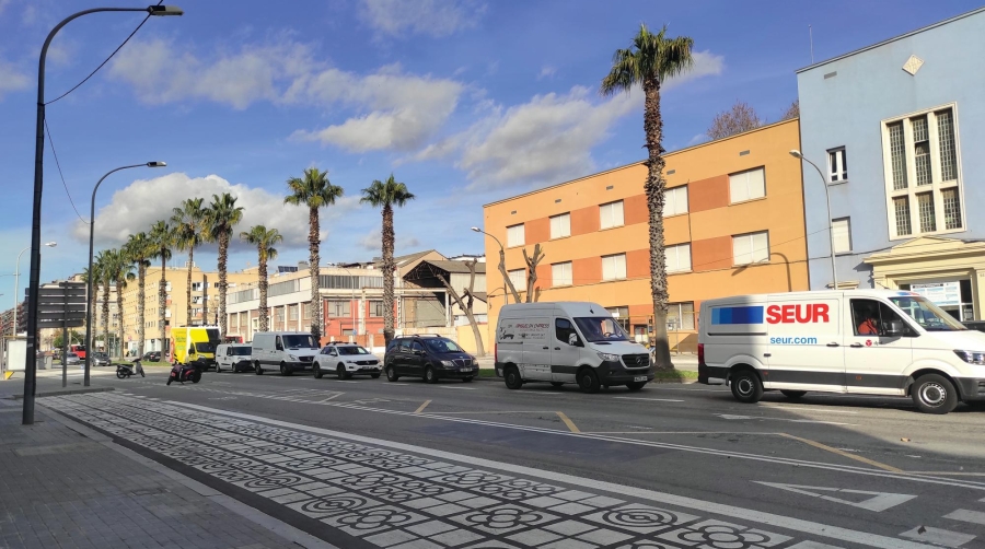 La normativa de la ZBE en Barcelona modificará sus restricciones, previsiblemente, en 2025. Foto L. Escrihuela.