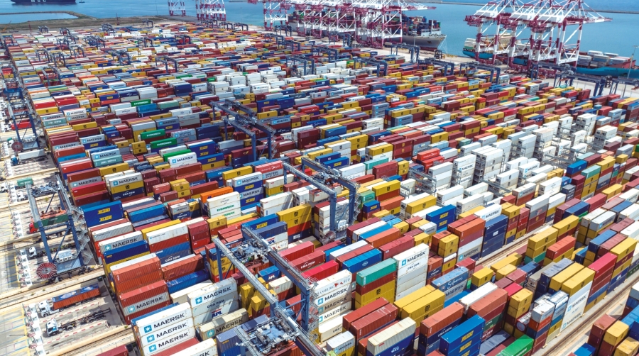 Port de Barcelona prorroga la autorización de compra de BEST a la espera de que decida la CE