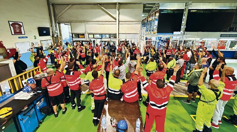 La asamblea de trabajadores ha reespaldado la decisión de la organización sindical.