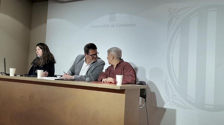 Jèssica Civil, directora del Área de Logística y Movilidad del Institut Cerdà; Isaac Albert, presidente y consejero delegado de Cimalsa; y Fina Jarque, directora Corporativa de Cimalsa. Foto C.C.