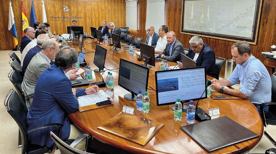 El Consejo de Administración de la Autoridad Portuaria de Las Palmas aprueba el nuevo plazo de ejecución, por lo que el derribo de las antiguas naves e inicio del gran parque Puerto-Ciudad será en 2025.