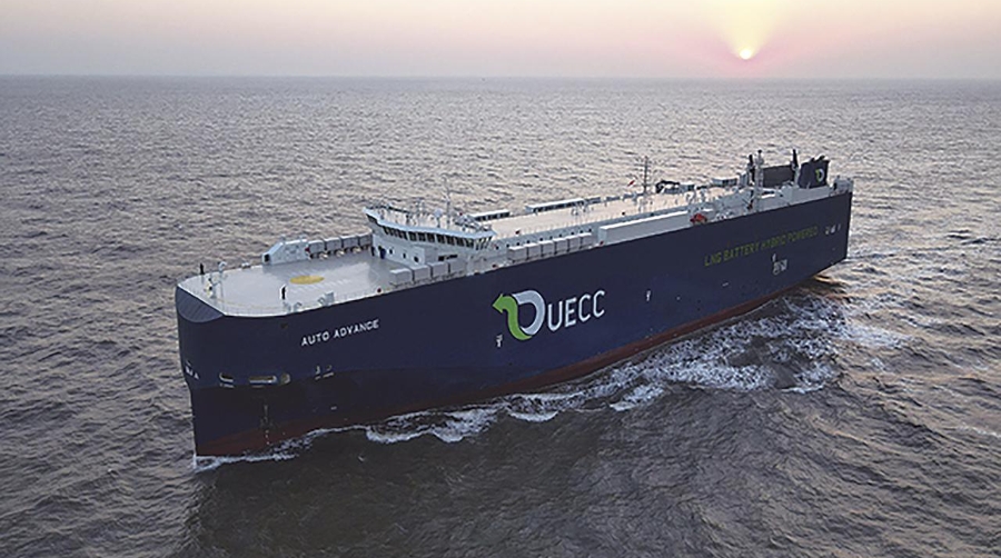 La operativa tuvo lugar en el Puerto de Vigo con el buque “Auto Advance”.