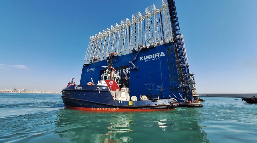 El “Kugira” participará en los trabajos de construcción del nuevo muelle de contenedores del Puerto de Valencia. Foto: Boluda Corporación Marítima.