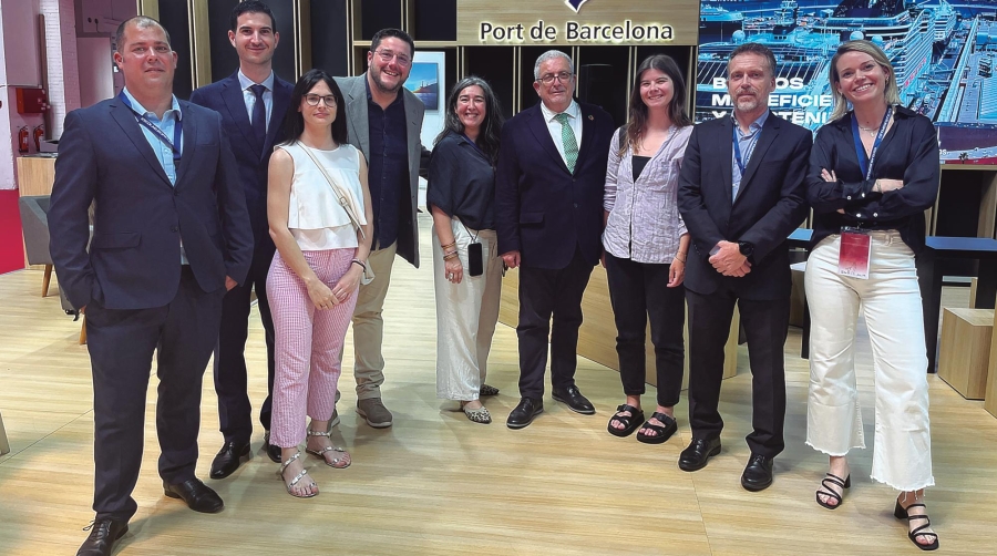 Equipo de la Escola Europea Intermodal en el SIL. Foto J.C.S.