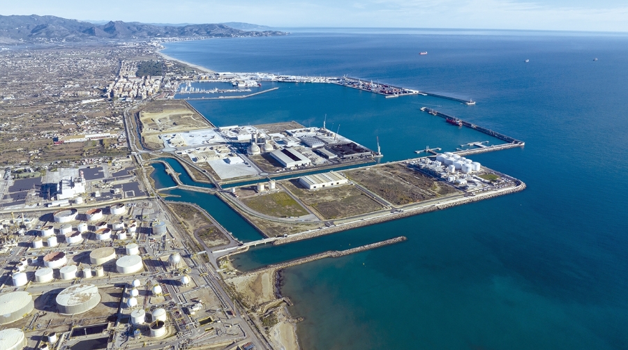 La cesión se hará de forma gratuita puesto que se va a destinar a fines de utilidad pública e interés social.