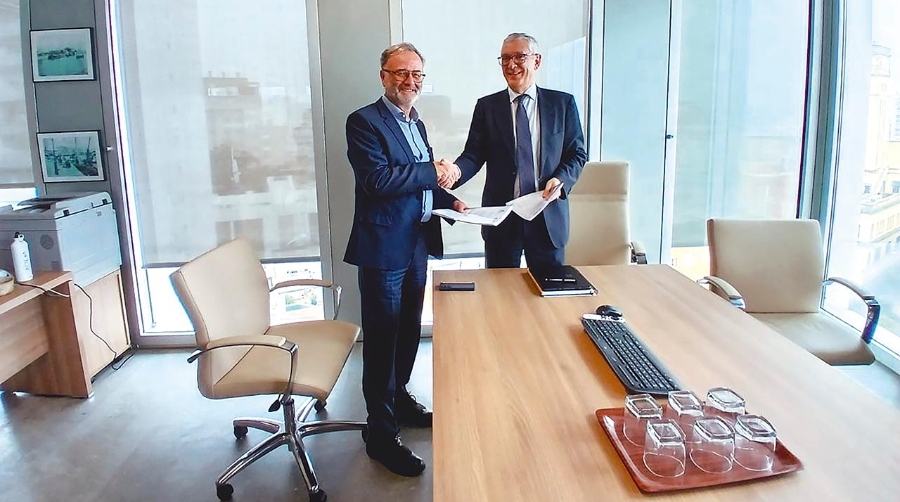 La consejería de Fomento cierra el acuerdo para la llegada de esta firma, que invertirá 6 millones de euros en su centro de operaciones.