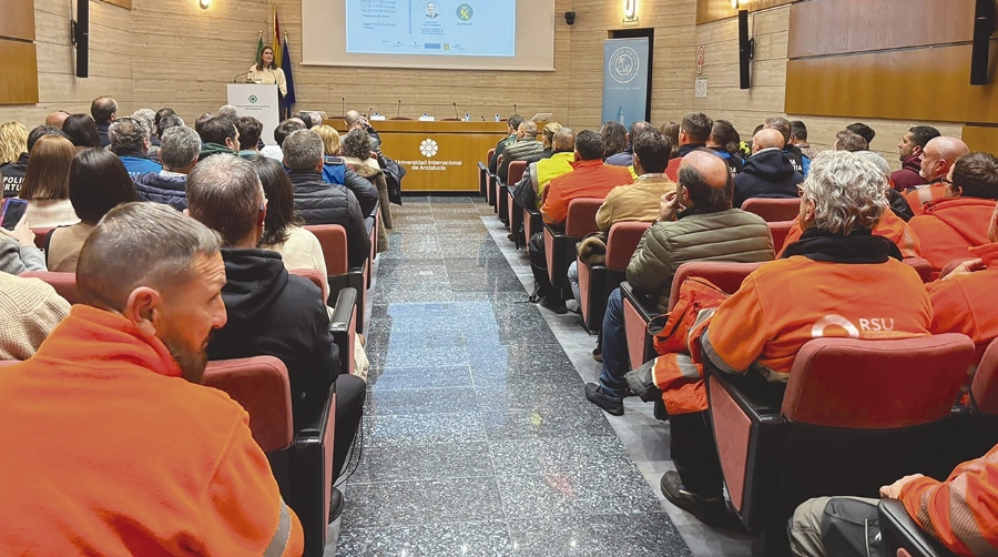 El Puerto de Málaga aborda el narcotráfico en el ámbito portuario