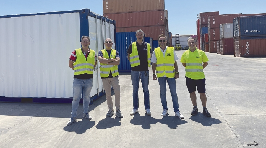 El Valenciaport Sandbox testa un material para “refrescar” los contenedores