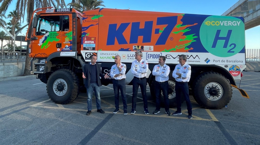 Port de Barcelona colabora con el primer camión a hidrógeno que correrá el Dakar