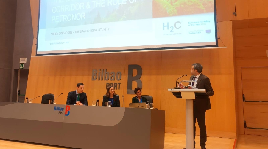 Identificados tres potenciales “pasillos verdes” marítimos entre Reino Unido y España