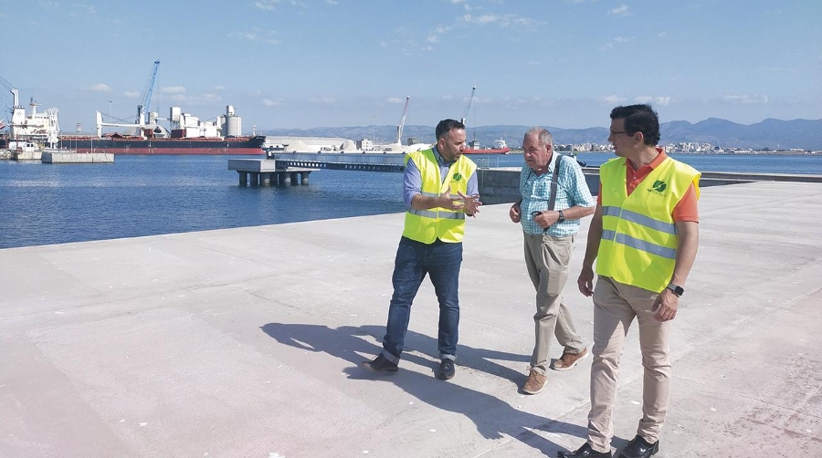PortCastelló afianza su oferta logística para granel líquido con un nuevo atraque