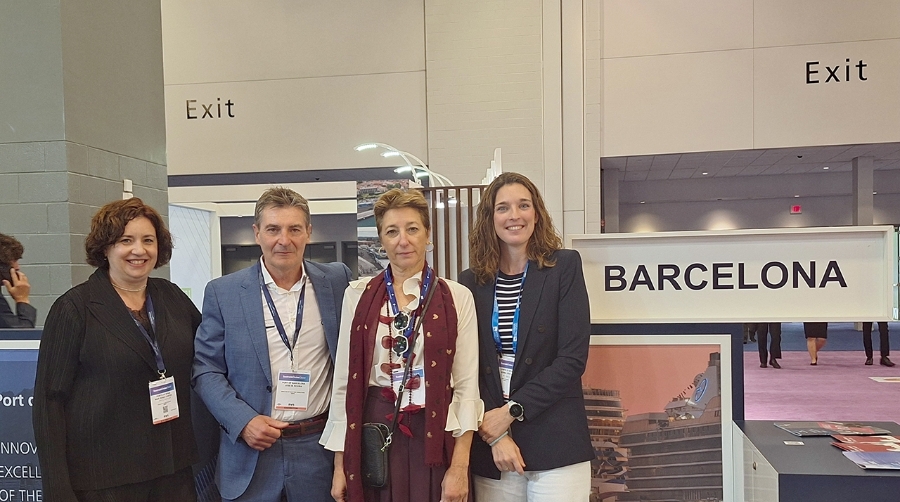 Mar Pérez, jefa de Cruceros; José María Rovira, director de Operaciones Marítimas; Carla Salvadó, subdirectora general de Comercial; y Gemma Gràcia, Cruise Manager.
