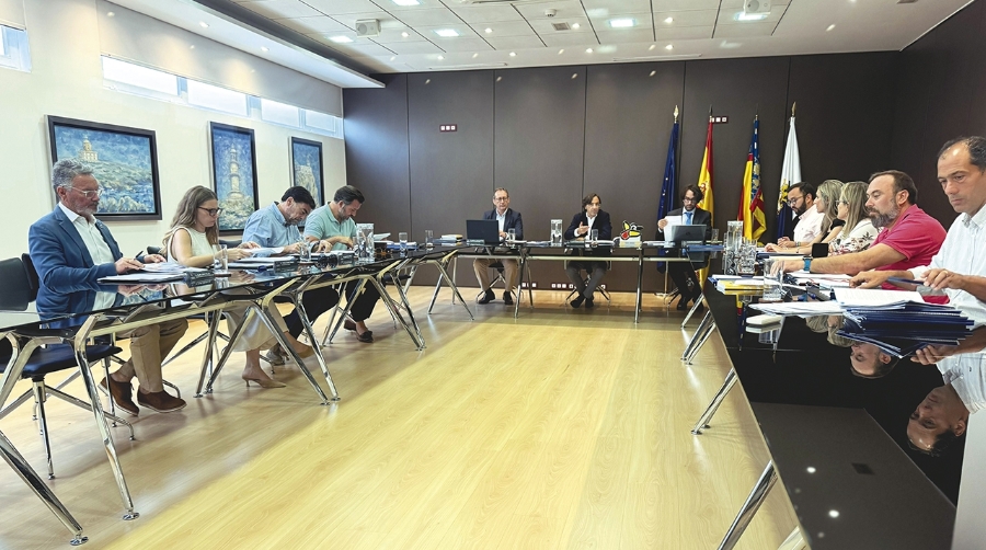 El Puerto de Alicante aumentó un 3,8% sus ingresos en 2024