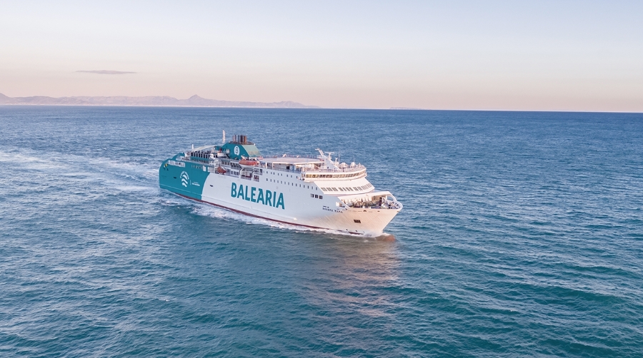Baleària refuerza la ruta entre Melilla y la Península con el “Bahama Mama”