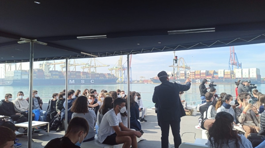 La APV retoma las visitas de centros escolares al puerto de Valencia