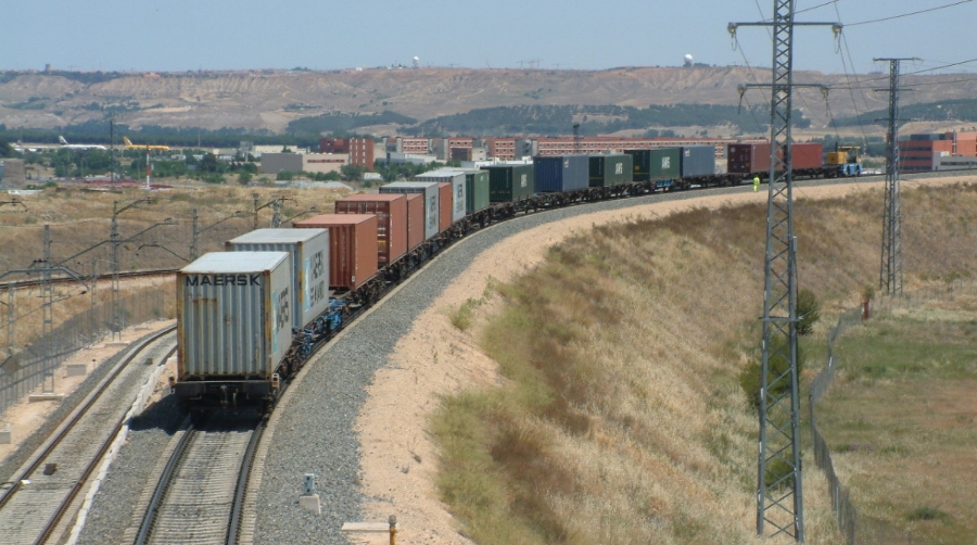 Adif sigue mejorando las infraestructuras para mercanc&iacute;as.