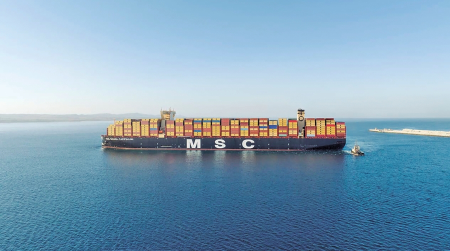 La capacidad global ofertada por las navieras sube hasta los 33.176.310 TEUs.