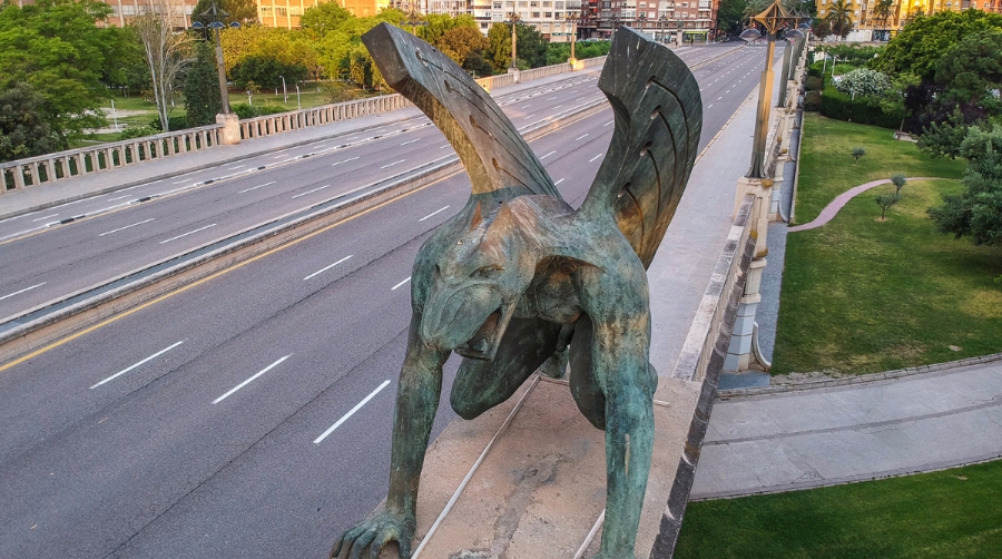 Valenciaport recibe m&aacute;s de 1.500 fotograf&iacute;as para su homenaje a la sociedad valenciana