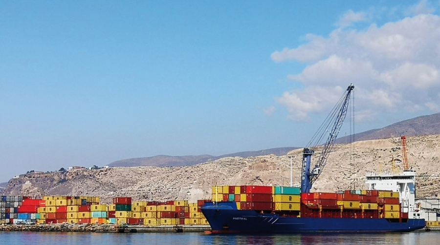 El tr&aacute;fico portuario cumple las previsiones de descenso y baja un 10% hasta mayo