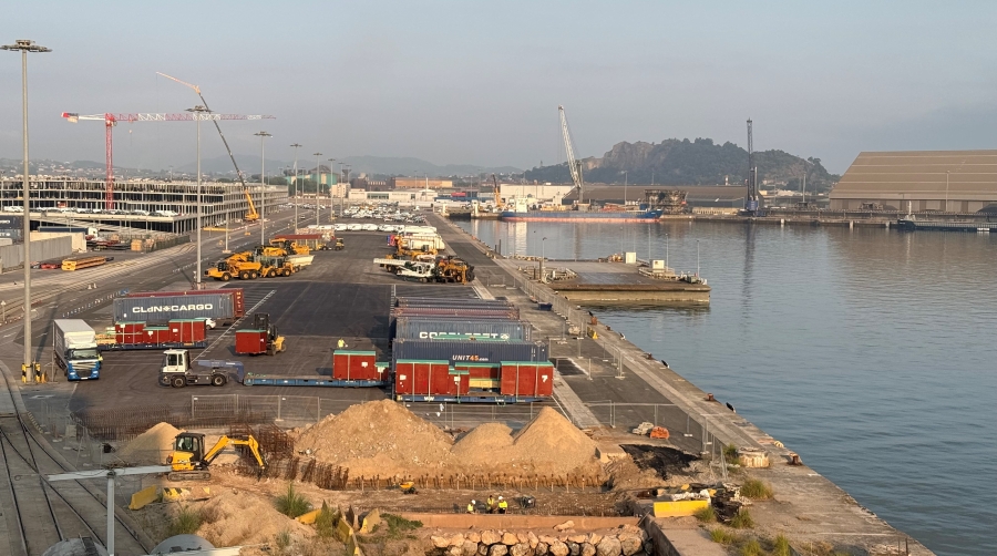 El muelle de Raos 8 del Puerto de Santander entra en servicio tras las obras de acondicionamiento