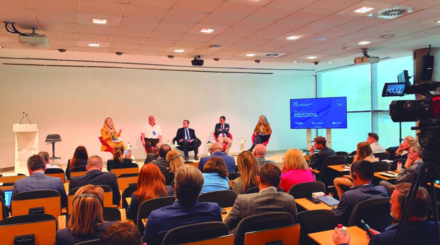 Durante la celebración de esta jornada los participantes han debatido sobre la evolución de las zonas francas hacia ecosistemas de innovación capaces de atraer inversión.