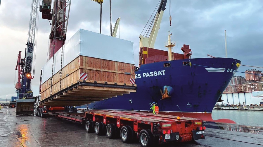 Embarque el pasado año en el Puerto de Bilbao de una carga de 60 toneladas para la industria aerospacial coordinada por Röhlig y estibada por Bergé Marítima a bordo del buque “Stinnes Passat” de Hugo Stinnes, consignado por Marmedsa Noatum Maritime.