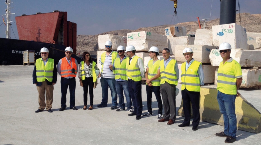El Puerto de Almer&iacute;a recibe su primer cargamento&nbsp;de m&aacute;rmol travertino procedente de Turqu&iacute;a