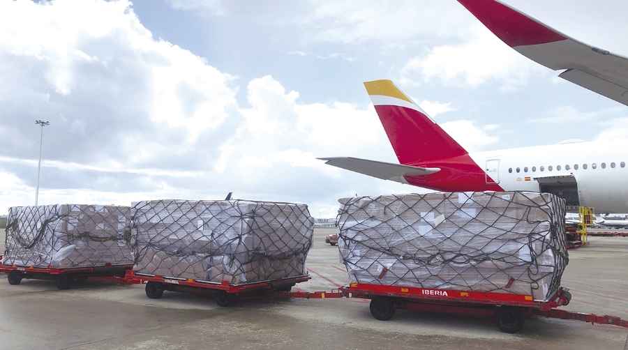 Las tres aerolíneas unirán fuerzas para crear una de las redes mundiales más potentes en el mercado de la carga aérea.