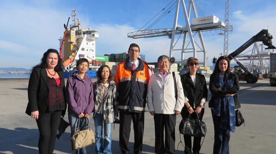 Una delegaci&oacute;n china visita el Puerto de Vigo con el fin de preparar un convenio de formaci&oacute;n empresarial