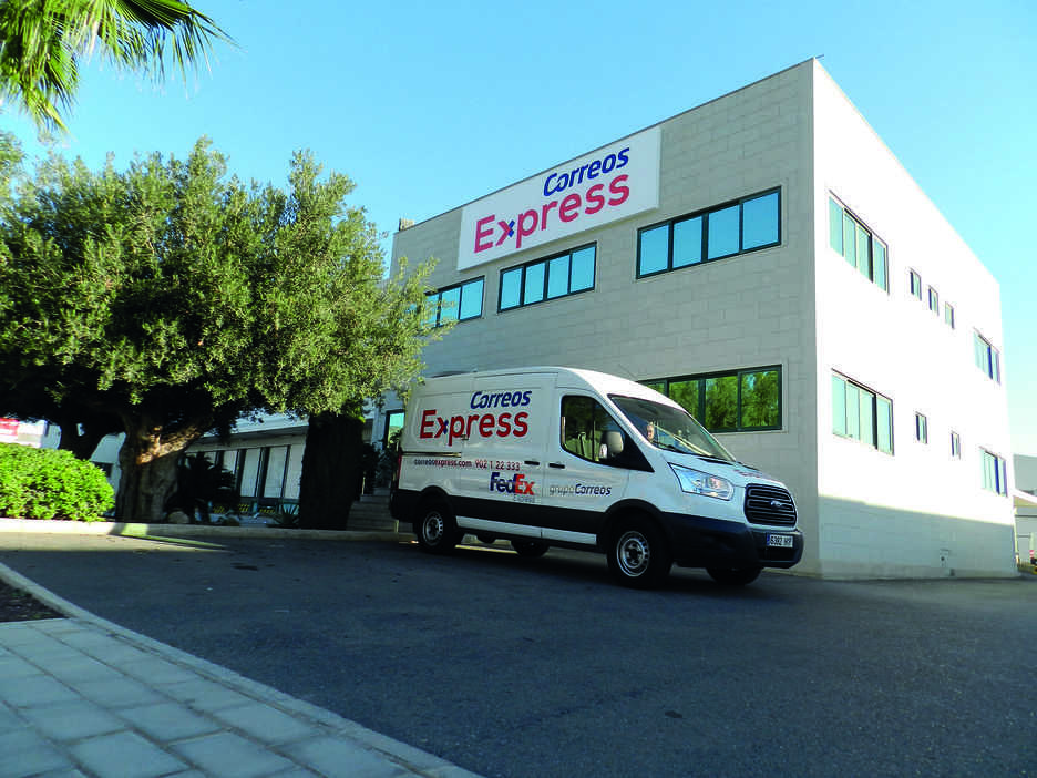 Correos Express refuerza su apuesta por Alicante y estrena nuevas instalaciones