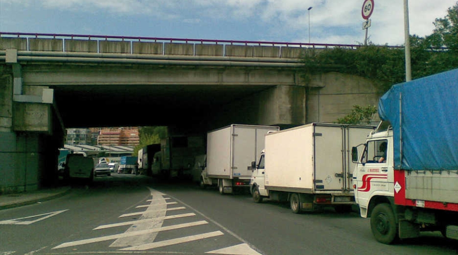 Según Fenadismer, &quot;las flotas radicadas en países del Este de Europa controlan ya casi una tercera parte del transporte internacional con origen o destino en España&quot;.
