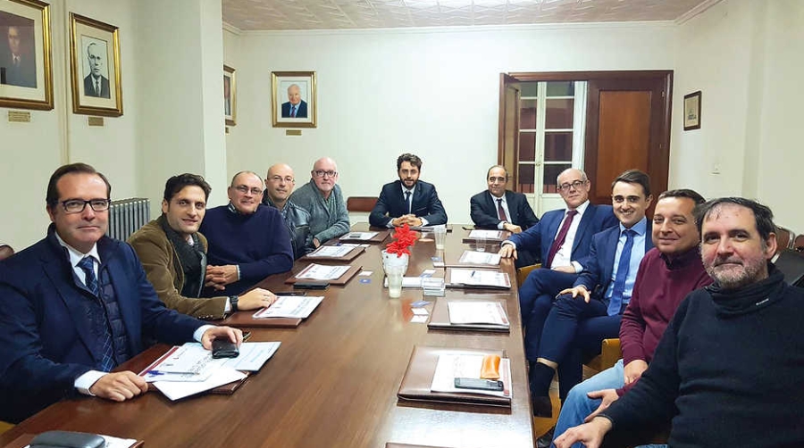 El Colegio de Agentes de Aduanas de Alicante acoge unas charlas de SMJ &amp; Co. y Jori Armengol