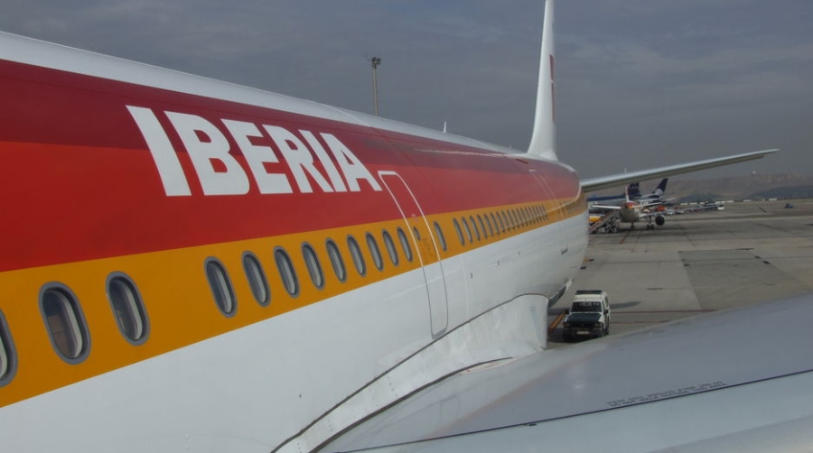 Iberia y el 93% de la plantilla desbloquean el conflicto y firman la paz