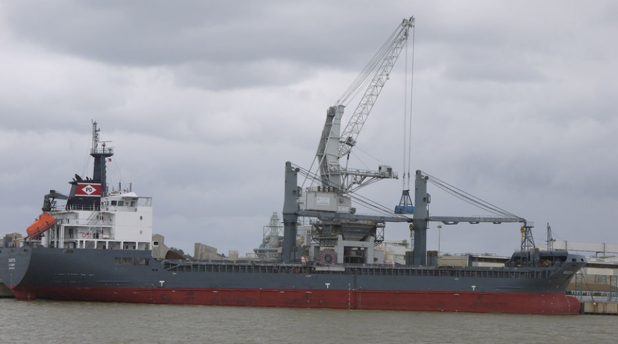 El Puerto de Bayona acoge una carga &ldquo;excepcional&rdquo; de 10.000 toneladas de ma&iacute;z con destino a EE.UU.