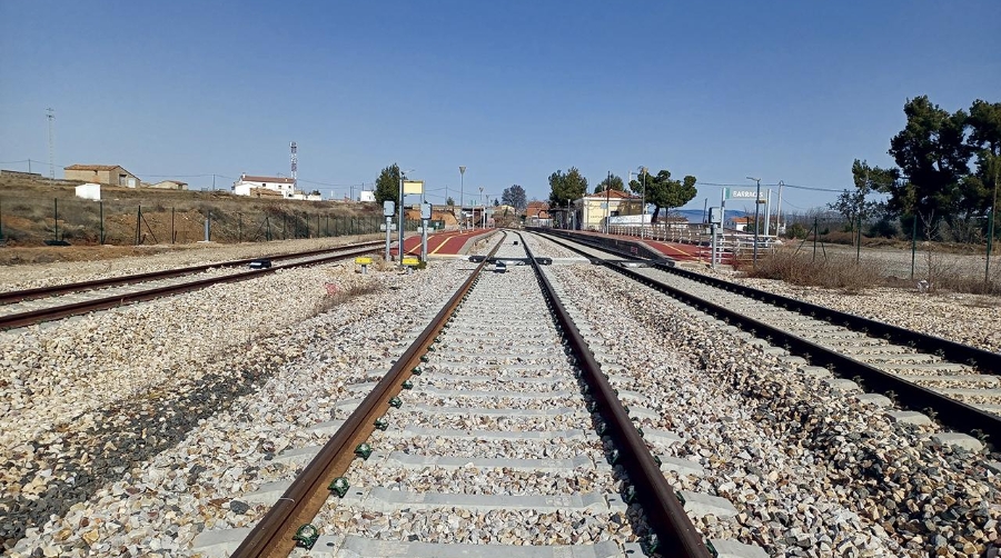 Adif ha adjudicado por 34,4 millones de euros (IVA incluido) la instalación de las subestaciones eléctricas de tracción de Cariñena y Villafranca.