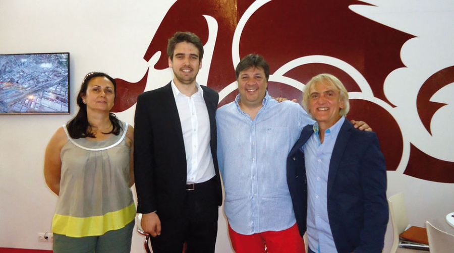 DataLong 16 y Vodafone exploran futuras v&iacute;as de colaboraci&oacute;n en el SIL