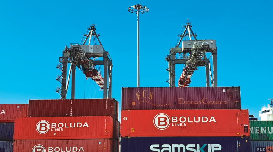 El transporte por carretera crece en Cantabria un 5% estimulado por el Puerto de Santander