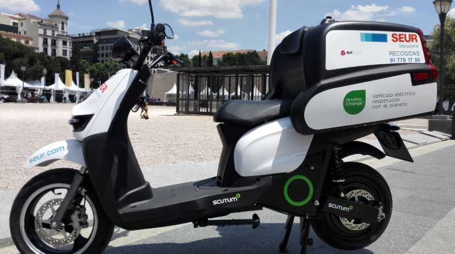 Seur ampl&iacute;a su flota de motos el&eacute;ctricas